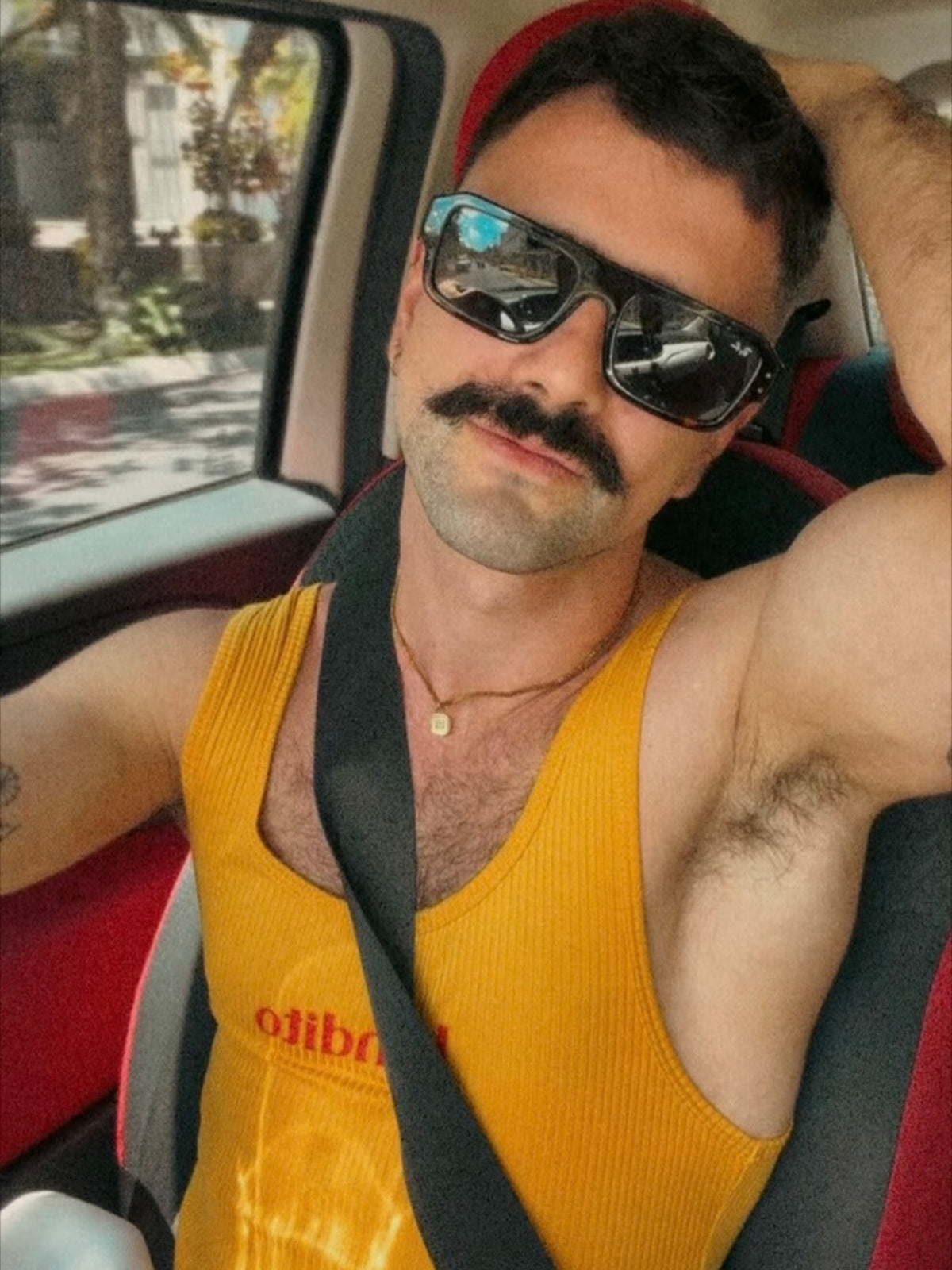 Body #2 T-SHIRT